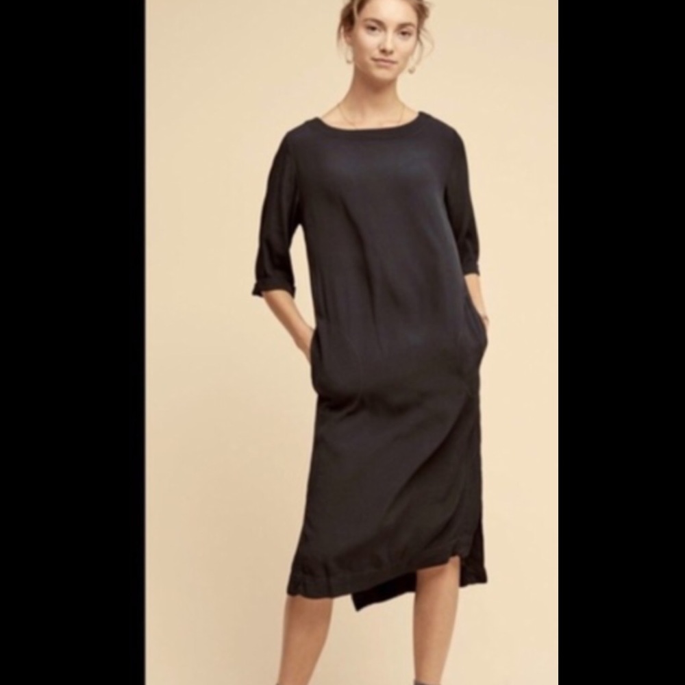 Holding horses Dark green midi dress